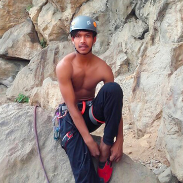Book Nagarjun Rock Climbing Expert in Kathmandu